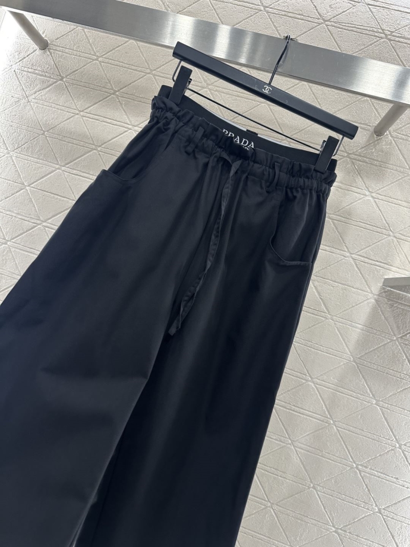 Pra*a long pants